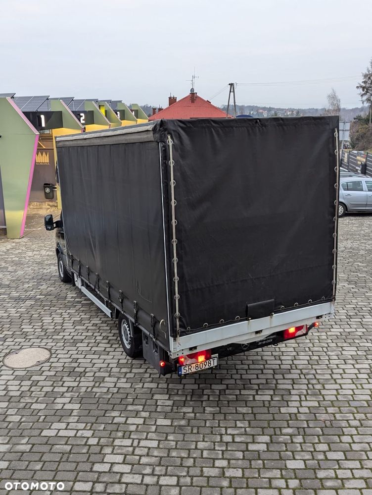Mercedes-Benz Sprinter 319 CDI - 12