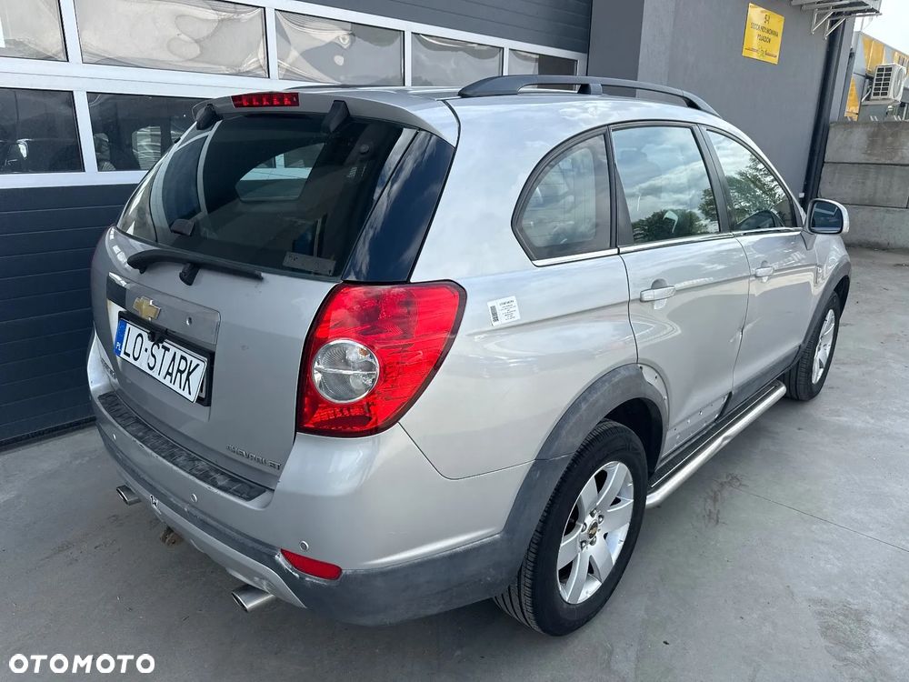 Chevrolet Captiva - 4