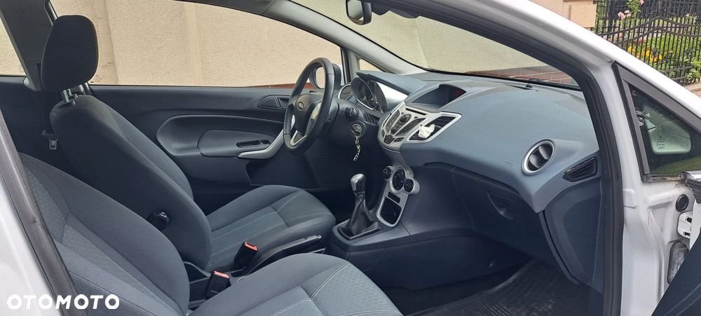 Ford Fiesta 1.25 Titanium - 8