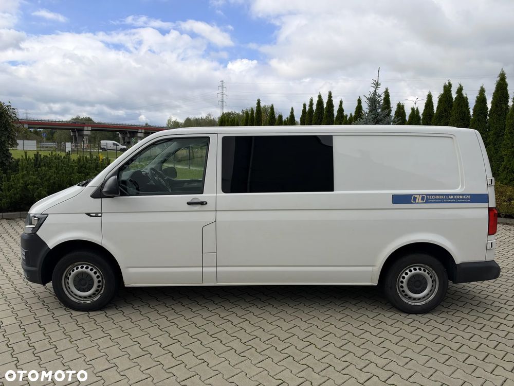 Volkswagen Transporter 2017 photo 2