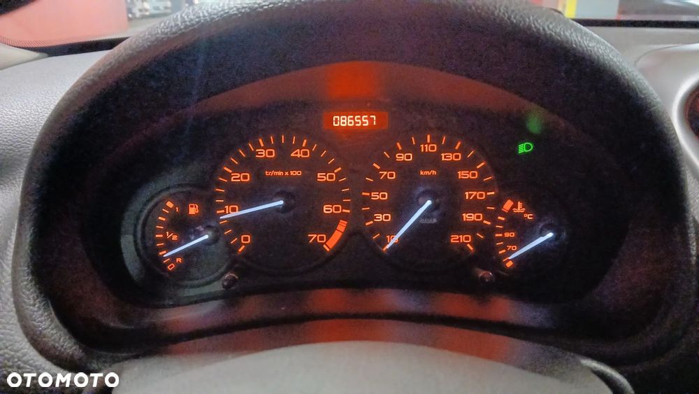 Peugeot 206 1.1 Husky - 2