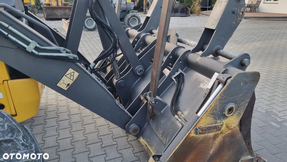 Volvo BL71B/MASZYNA SPROWADZONA - 16