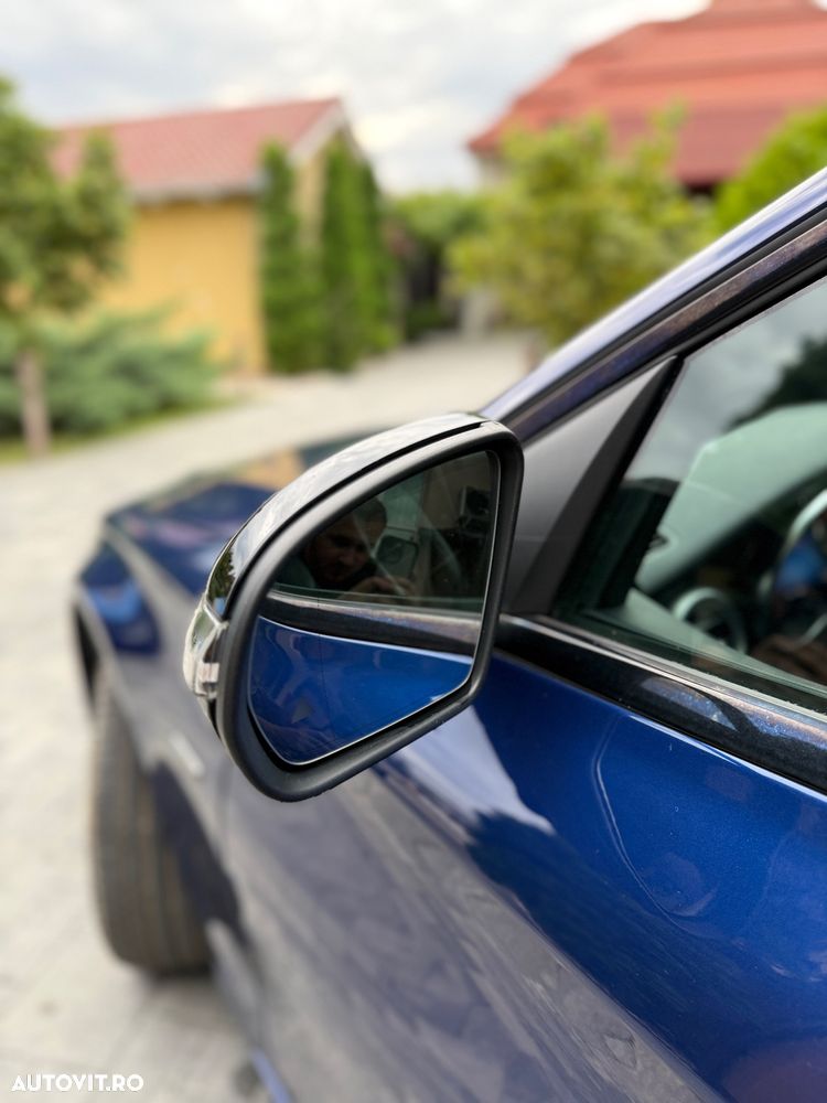 Mercedes-Benz C 300 e T 9G-TRONIC AMG Line - 24