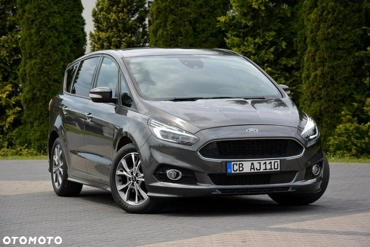 Ford S-Max - 10