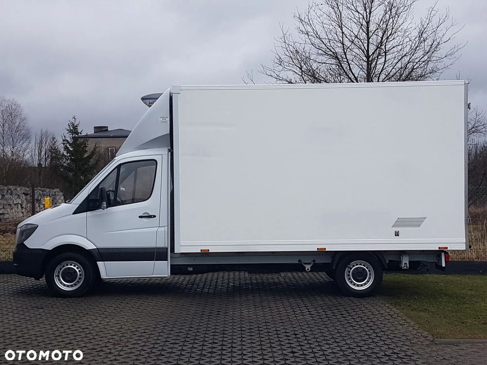 Mercedes-Benz Sprinter CHŁODNIA IZOTERMA 8EP AGREGAT ZANOTTI 4,22x2,15x2,30 KLIMA 314 CDI - 12