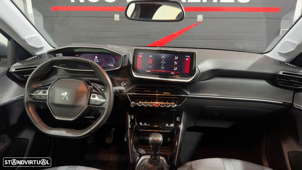 Peugeot 208 PureTech 100 Allure - 15