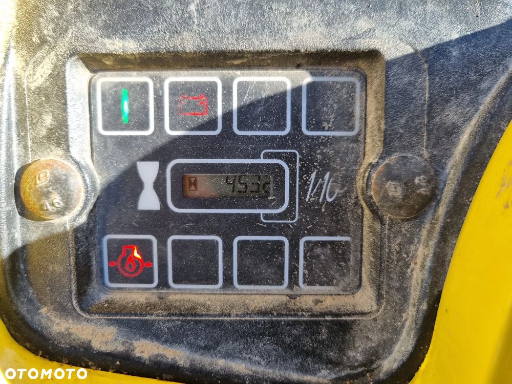 Wacker Neuson RT82 SC3 RTX 2017 Walec okołkowany wibracyjny - 8