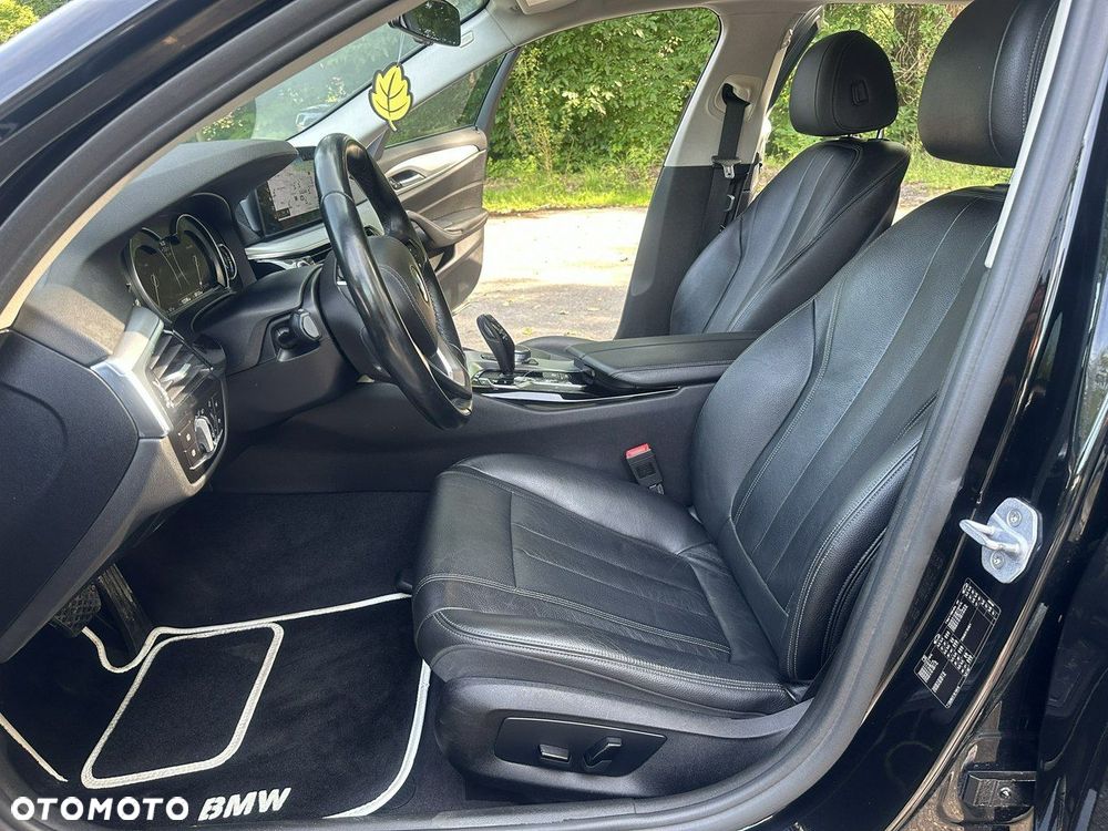 BMW Seria 5 520d Luxury Line sport - 26