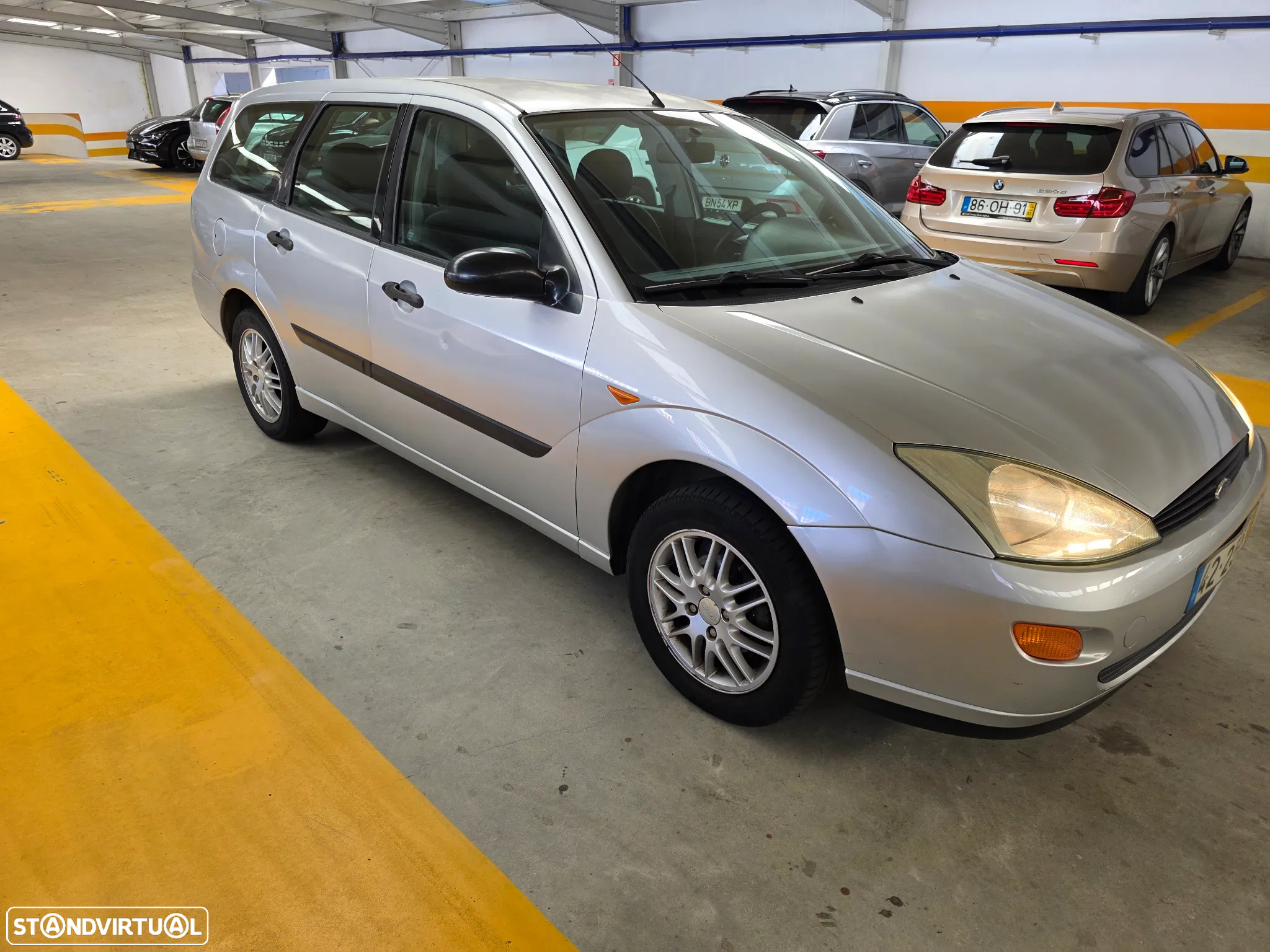 Ford Focus SW 1.4 Ambiente - 4
