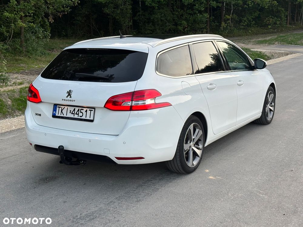 Peugeot 308 155 THP Allure - 4