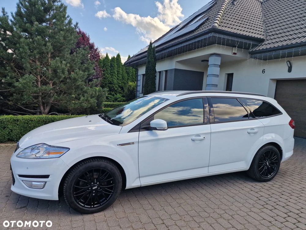 Ford Mondeo 2.0 TDCi Champions Edition - 31