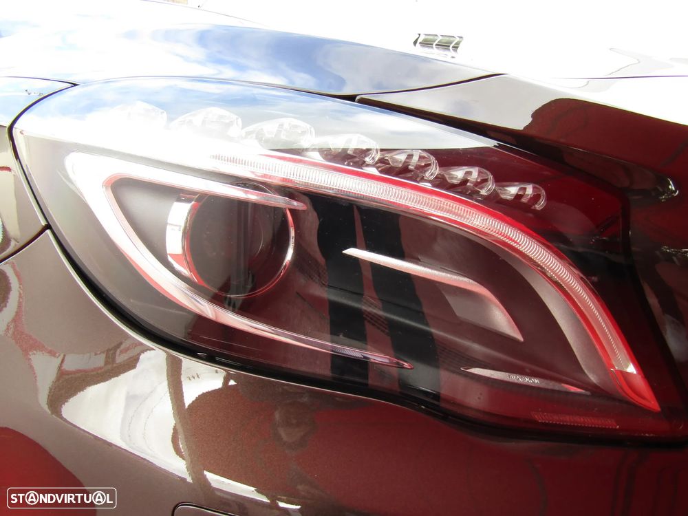 Mercedes-Benz GLA 180 (CDI) d 7G-DCT AMG Line - 12