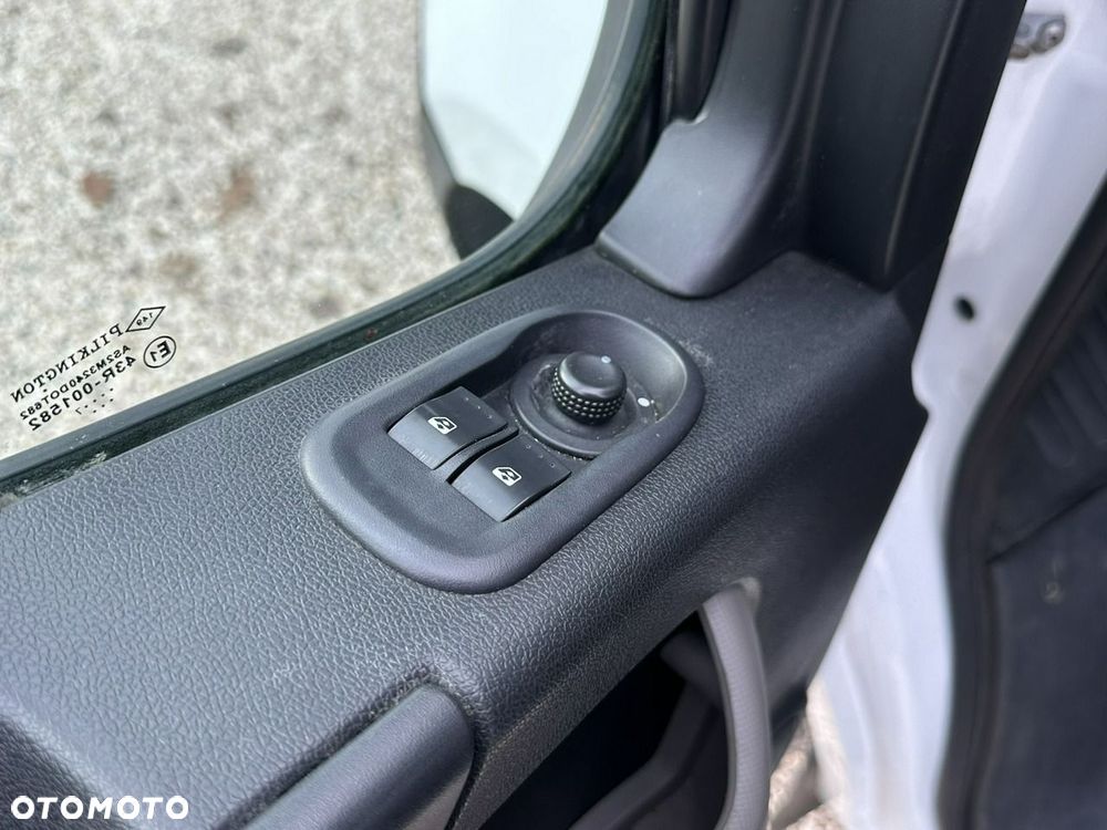 Renault Master - 16