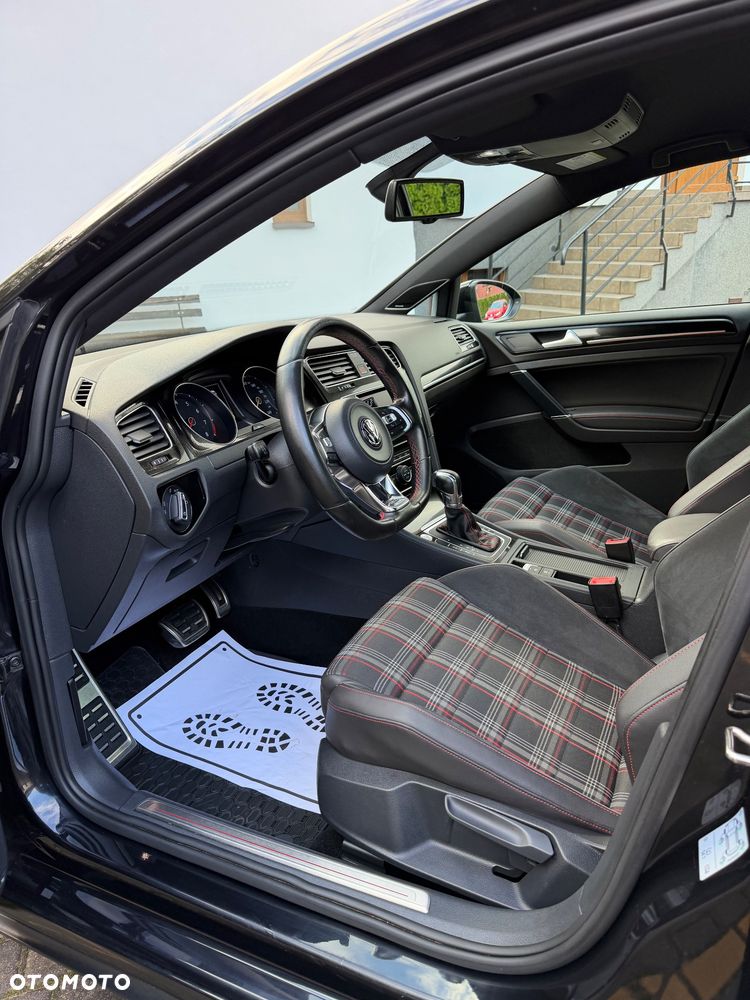Volkswagen Golf 2.0 TSI BMT GTI Performance DSG - 17