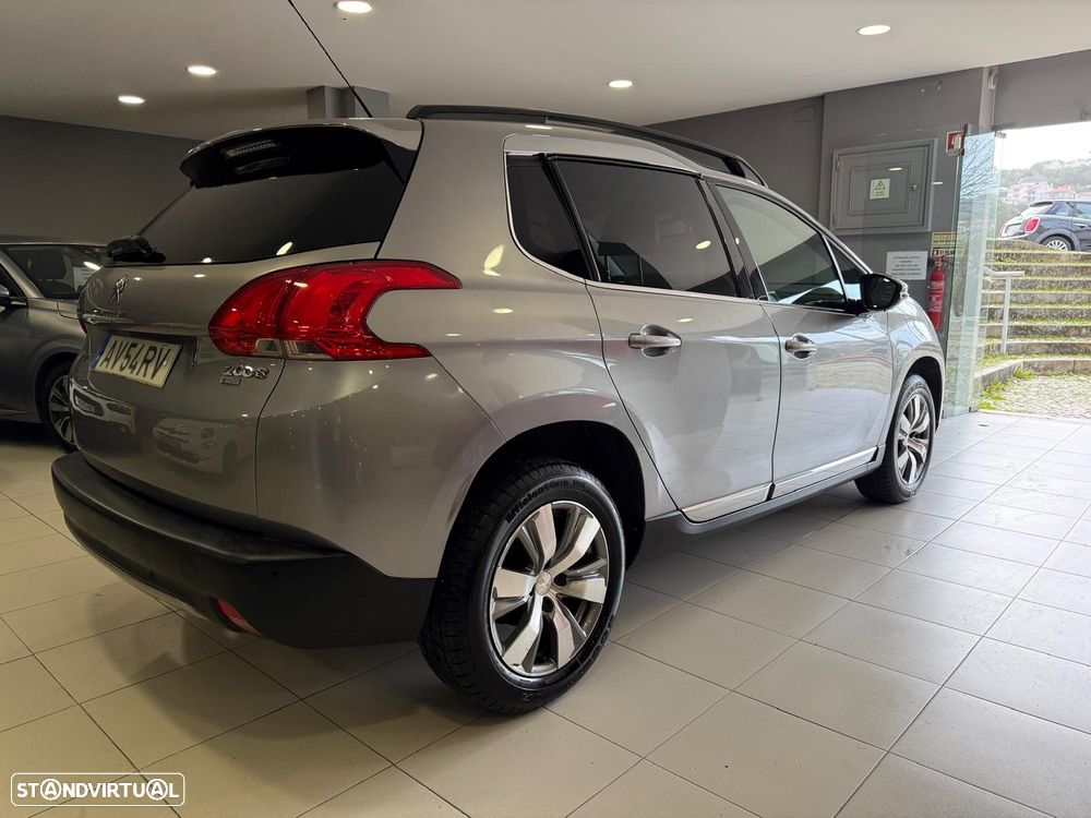 Peugeot 2008 1.6 e-HDi Allure - 3