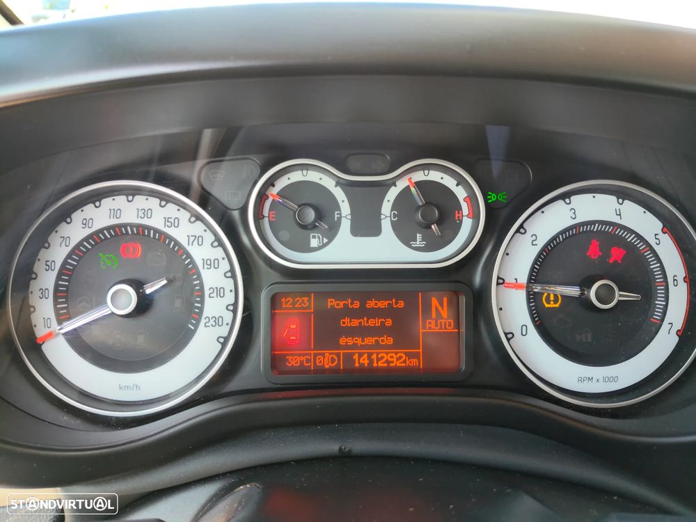 Fiat 500L 1.3 MJ Lounge MTA - 23
