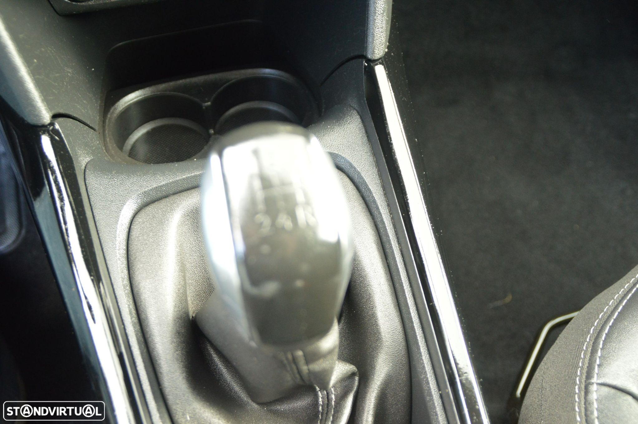 Peugeot 2008 1.2 PureTech Allure - 35