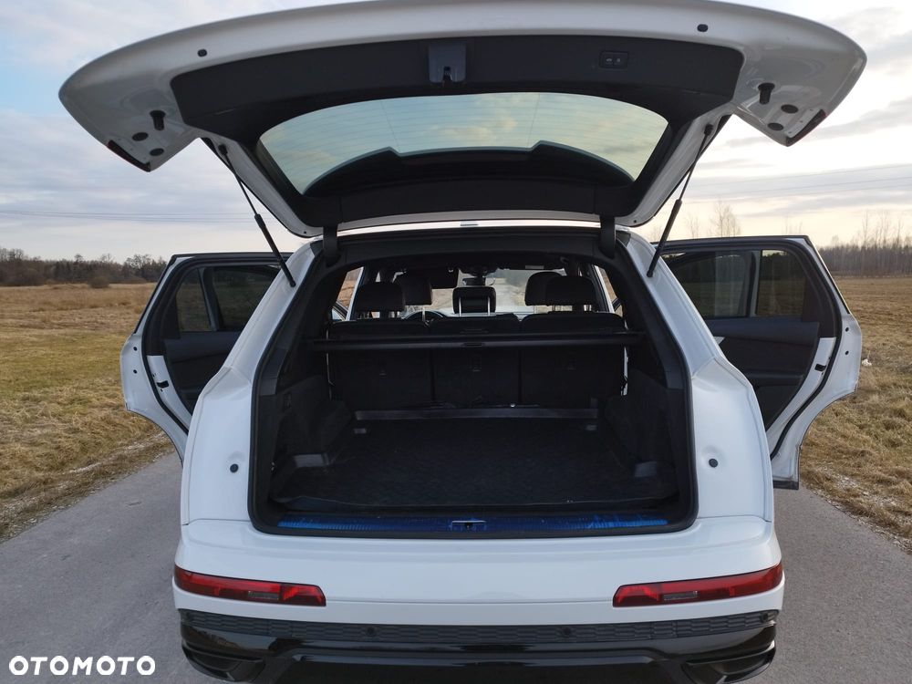Audi Q7 - 12