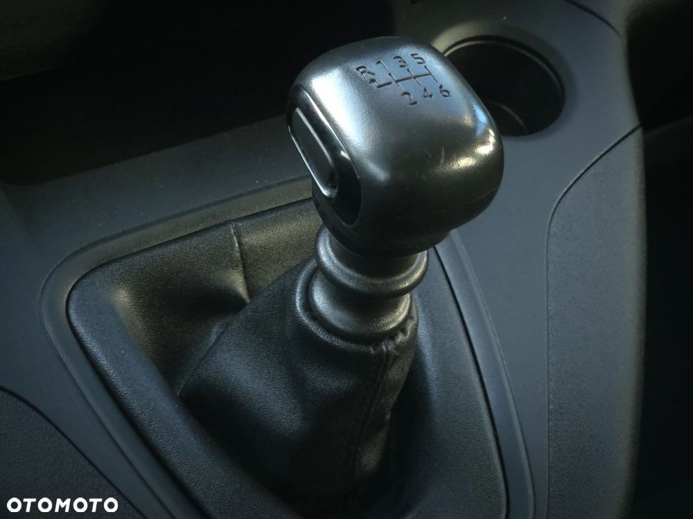 Peugeot Partner - 25