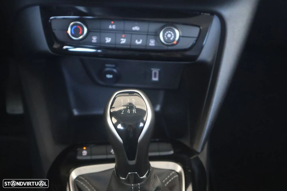 Opel Corsa 1.2 T Edition - 11