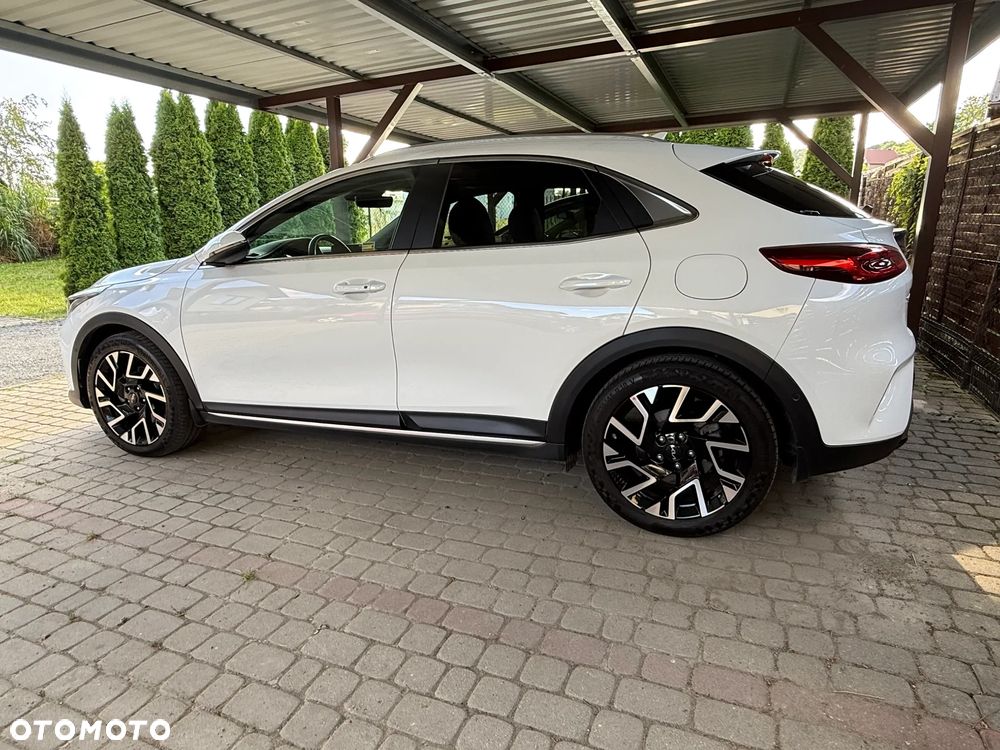 Kia XCeed 1.5 T-GDI Business Line DCT - 35