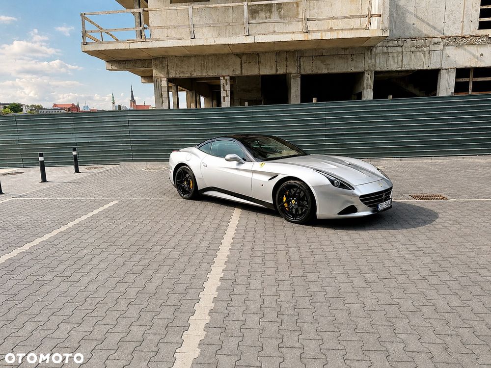 Ferrari California T - 11