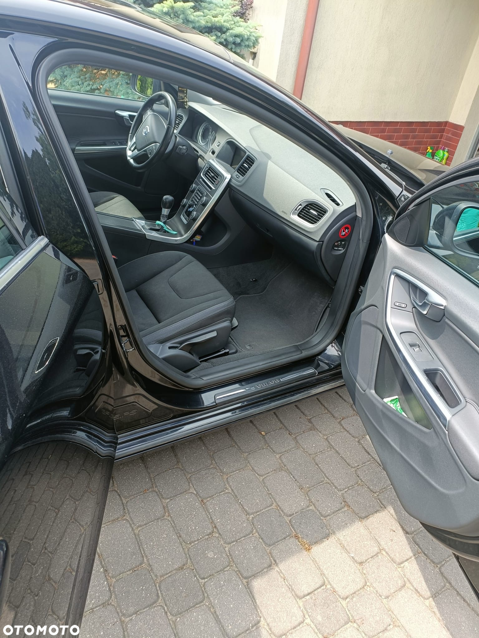 Volvo S60 D3 Momentum - 5