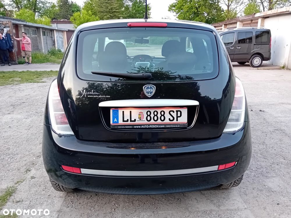 Lancia Ypsilon Y 1.2 8v Arctic - 6