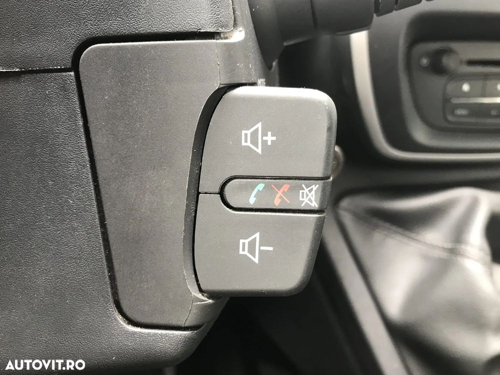 Renault Kangoo BLUE dCi 95 Intens - 24