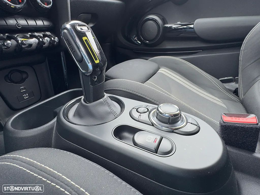 MINI 3 Portas Cooper SE - 13