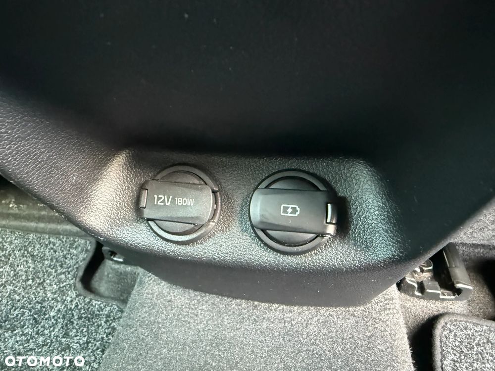 Kia Optima - 37