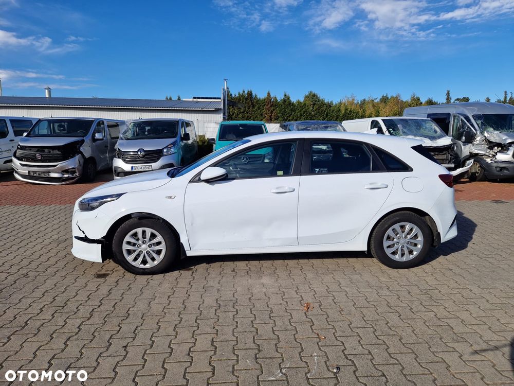 Kia Ceed 1.5 T-GDI S - 9