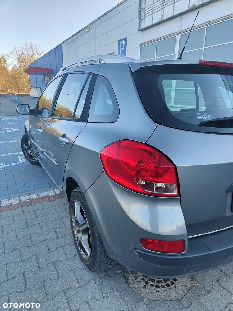 Renault Clio 1.2 16V TCE Alize - 24