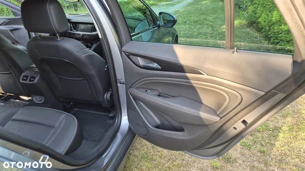 Opel Insignia 2.0 CDTI Innovation S&S - 33