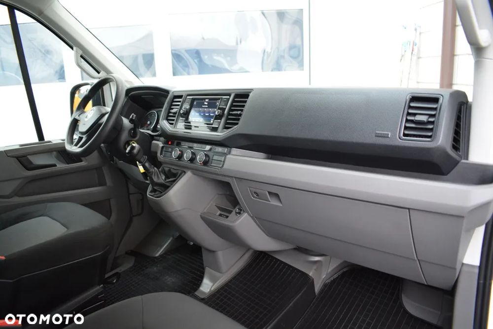 Volkswagen CRAFTER II brygadówka - 25