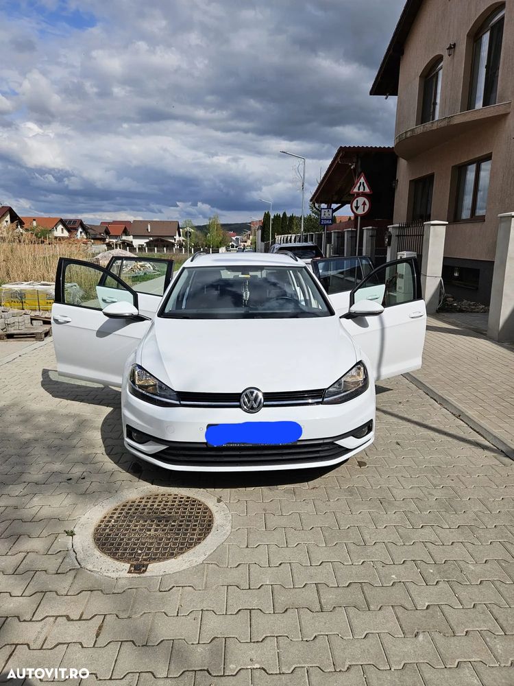Volkswagen Golf 1.6 TDI Highline - 1