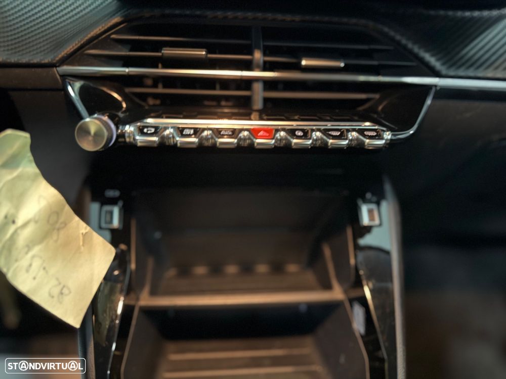 Peugeot 208 PureTech 75 Active Pack - 12