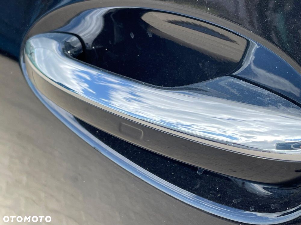 Mercedes-Benz GLC - 15