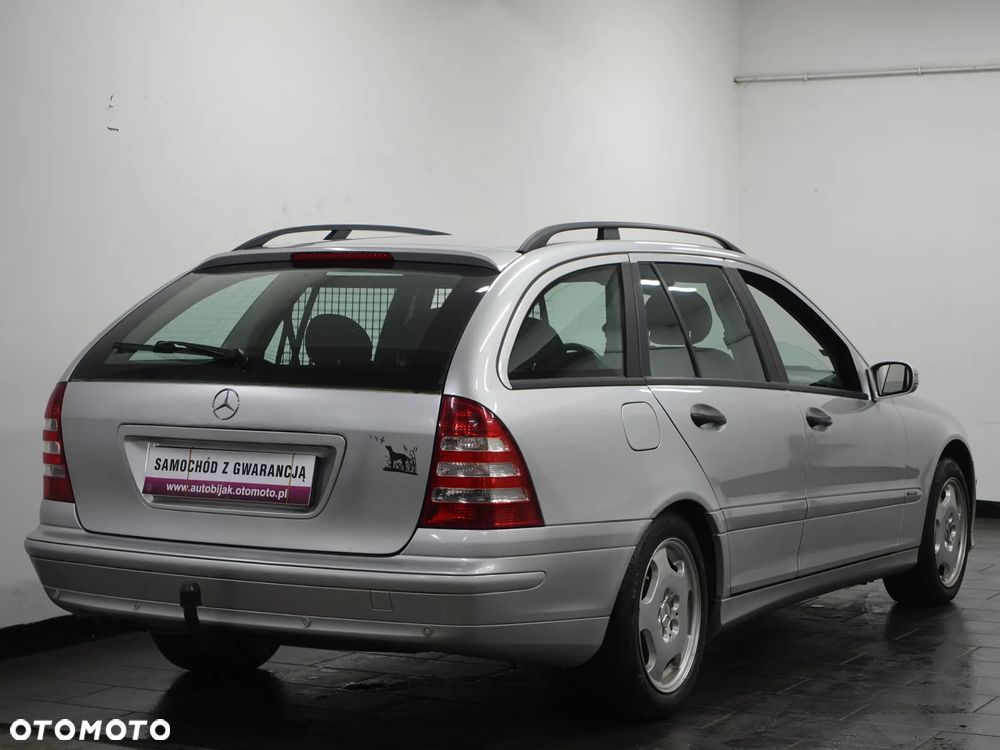 Mercedes-Benz Klasa C 220 CDI Classic - 8
