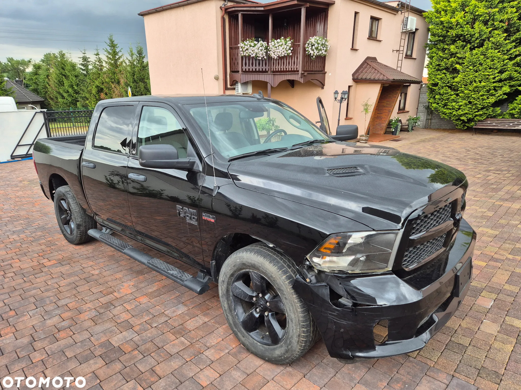 Dodge RAM 1500 5.7 4x4 - 9