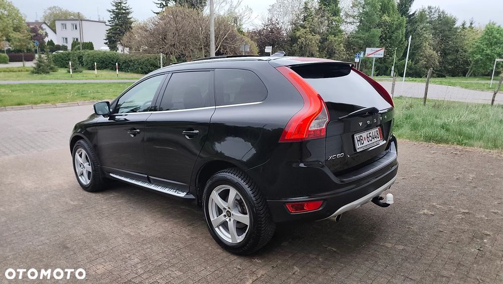 Volvo XC 60 T6 AWD RDesign - 37