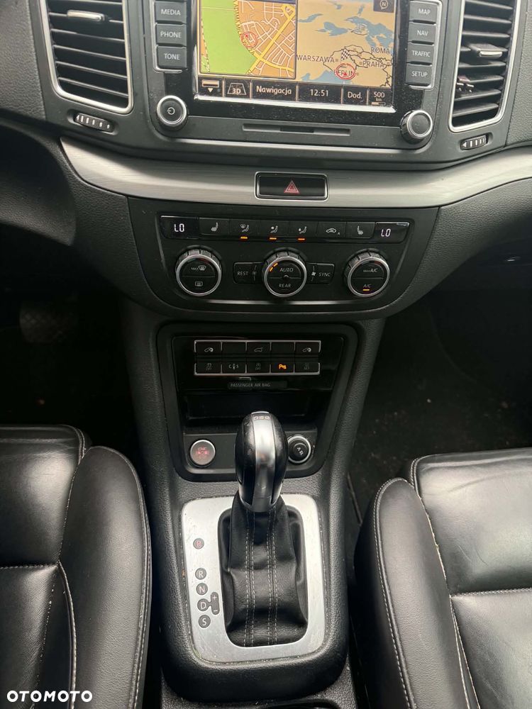 Volkswagen Sharan 2.0 TDI Highline DSG - 5