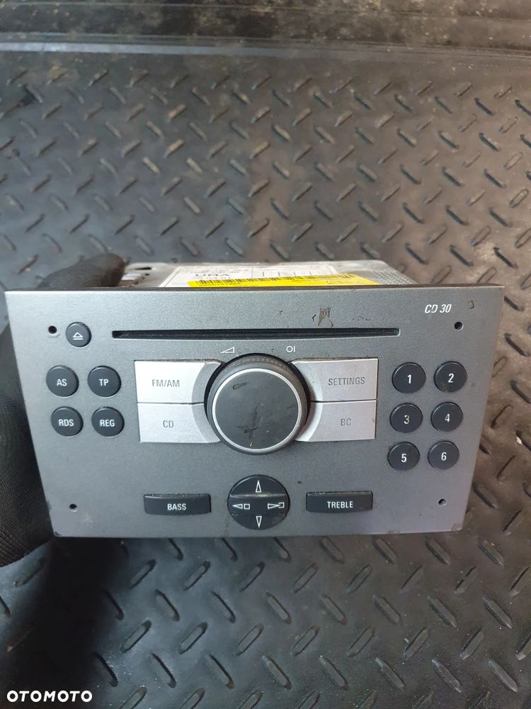 RADIO OPEL CORSA C 00-09 13190853 RADIO SAMOCHODOWE  POSIADAM 2 SZT  DEMONTAŻ - 1