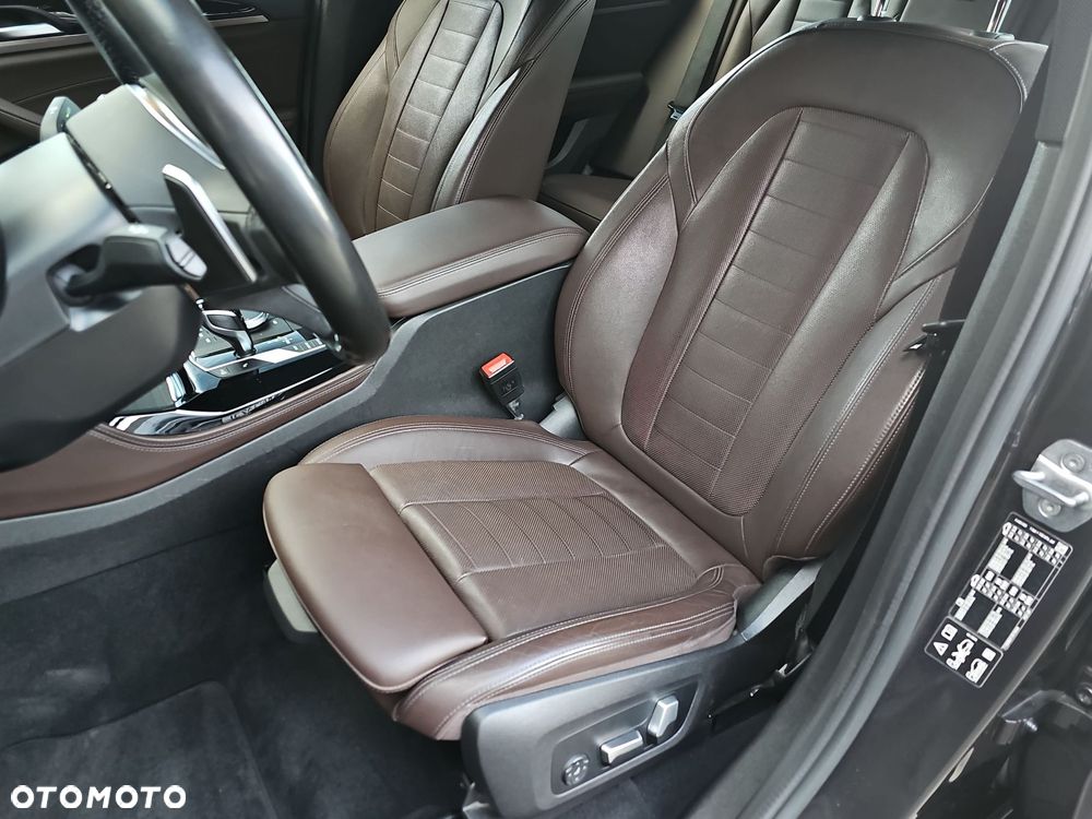 BMW X4 - 12