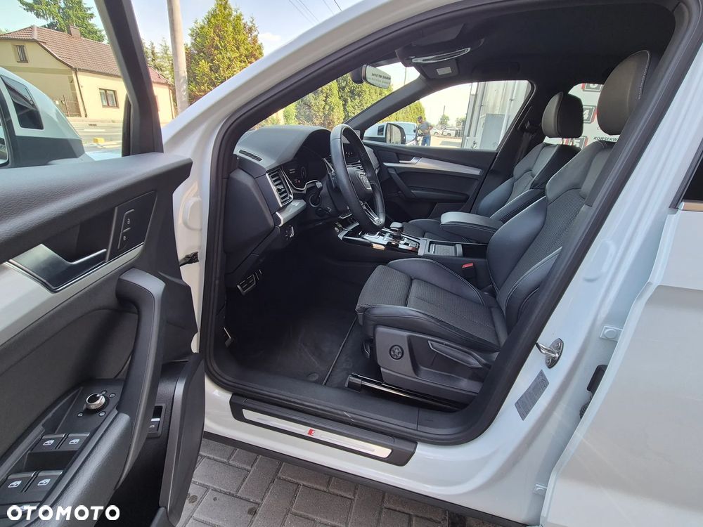 Audi Q5 40 TDI quattro S tronic S line - 24