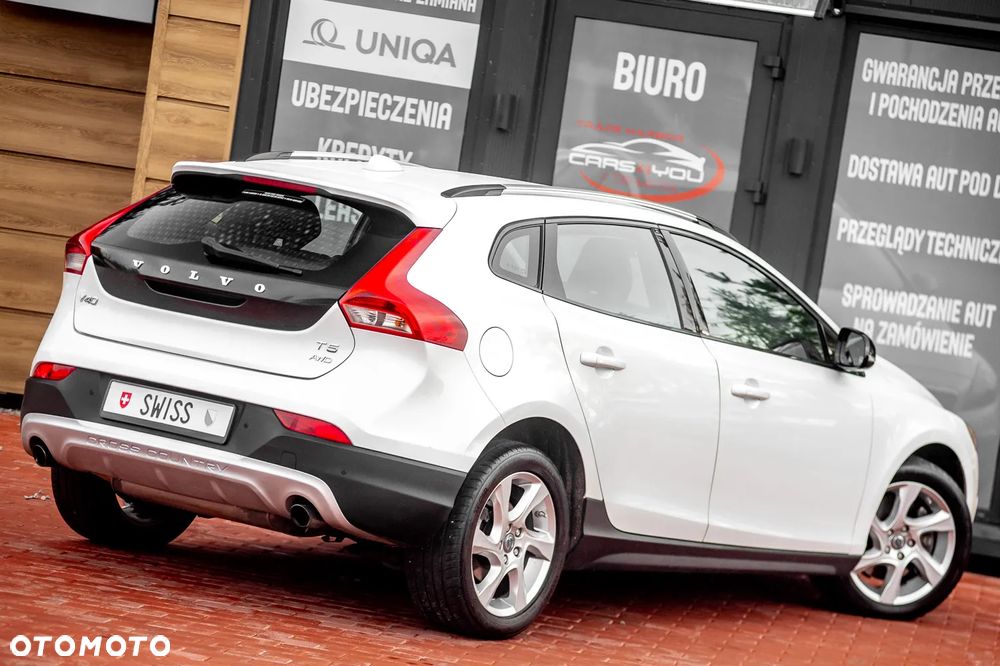Volvo V40 Cross Country T5 AWD Geartronic Momentum - 13