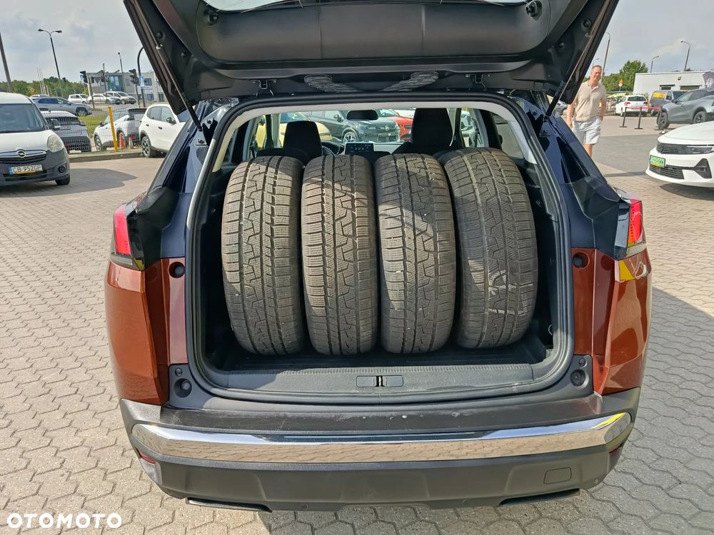 Peugeot 3008 1.2 PureTech Allure Pack S&S - 6