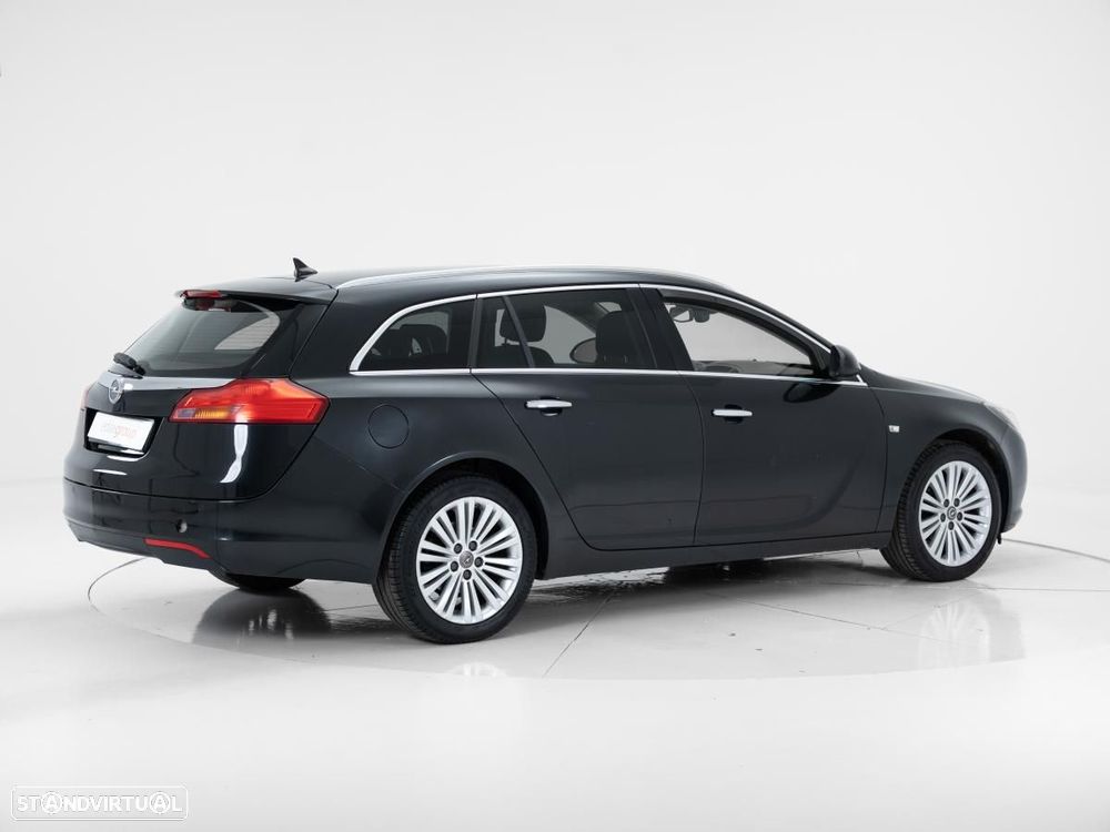 Opel Insignia Sports Tourer - 4