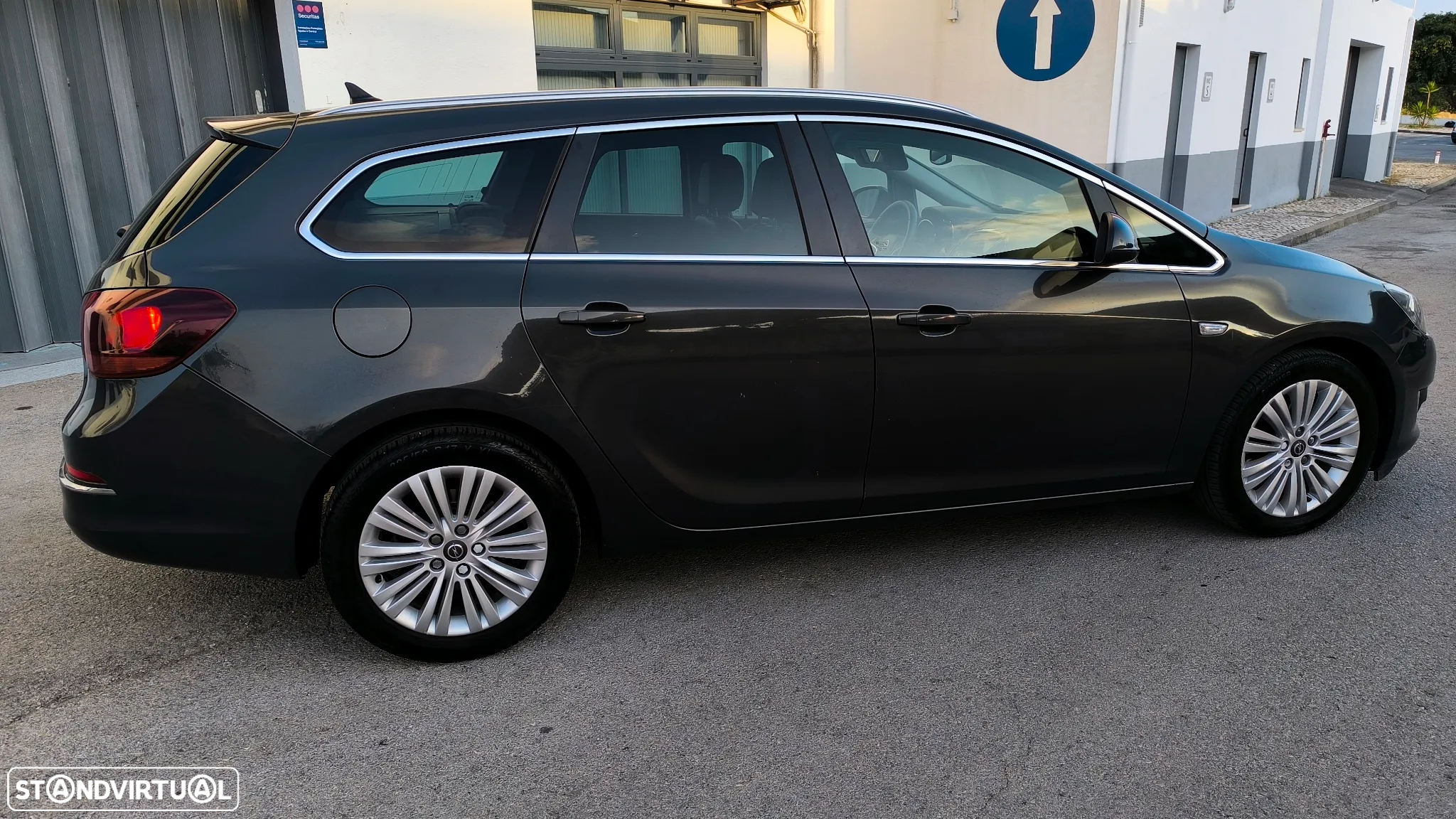 Opel Astra Sports Tourer 1.7 CDTi Cosmo S/S - 46