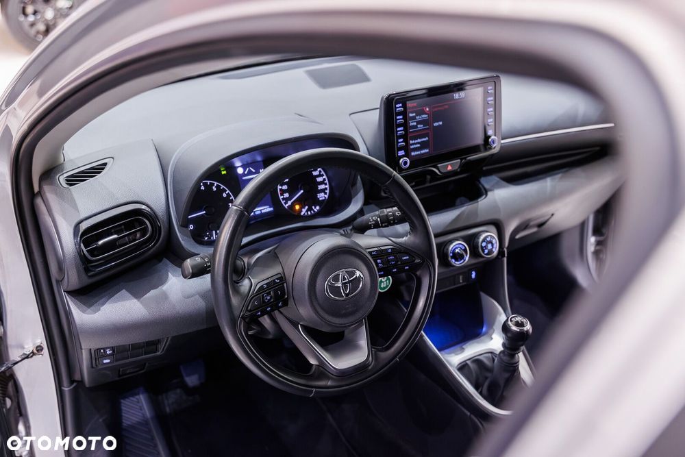 Toyota Yaris - 39